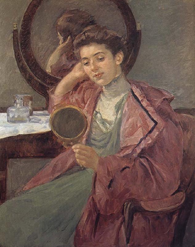 Mary Cassatt Lady in front of the dressing table oil painting image